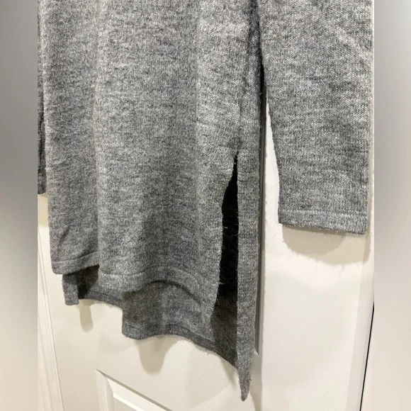 Long Grey Sweater - Picture 2 of 2
